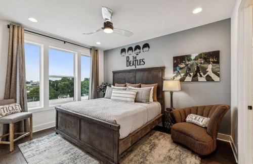 South Nashville Apartment | Music CityView-BRAND NEW!