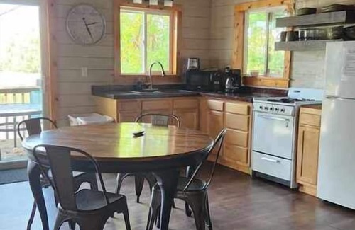 Fremont Cabin | Muskie Cabin - Fremont, WI