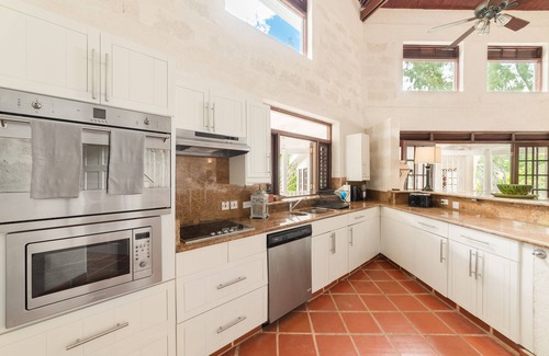 Mullins House | Mustard Seed - Tropical Living