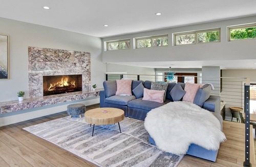 Salinas House | MV41 Carmel Valley 5 Bedroom Home with Pool close to the Village