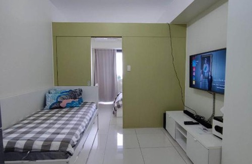 Silang Junction North Hotel | MVM Staycation, Tagaytay