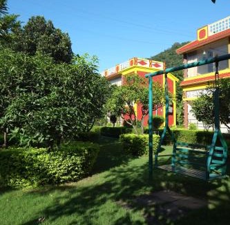 Tapovan Hotel | MVT Guesthouse & Restaurant (Rishikesh)