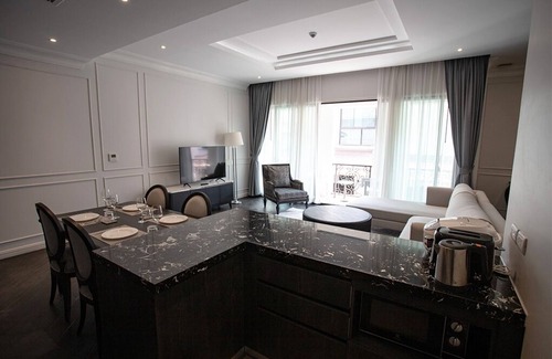 Vientiane Apartment | My fully equipped Luxury Apartment with airport pickup