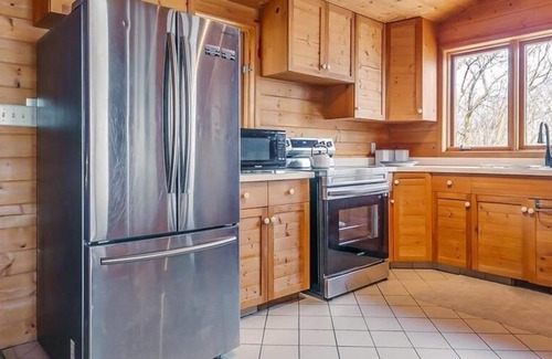 Saskatchewan Cottage | My Lovely Lakeview Cottage. Family Friendly With Access To The Lake.