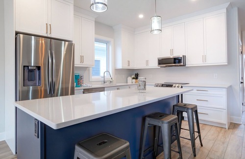 Port Stanley House | My Mom's Cottage - Enjoy Small Town Beach Living!