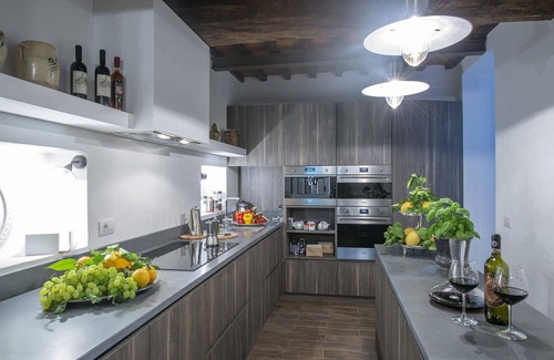 Panzano in Chianti Villa | My Rental Homes - Villa Marinella private indoor and outdoor pool