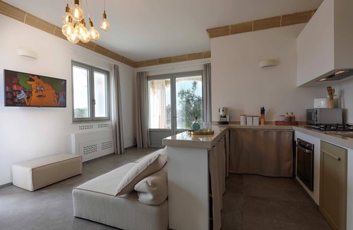 Diso Villa | My Rental Homes - Villa Perla del Sud private pool air conditioning