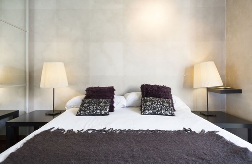 Sant Gervasi Apartment | My Space Barcelona 16 Apart. to bring 94 people to the center of Barcelona