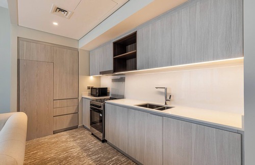 Jadaf Apartment | MyDuomo: 2-Bedroom on high floor, near Creek Lagoons