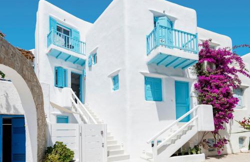 Platis Gialos Villa | Mykonian Mews Luxury Suites