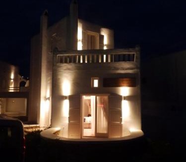 Ornos House | Mykonos Ornos RedOcher Home