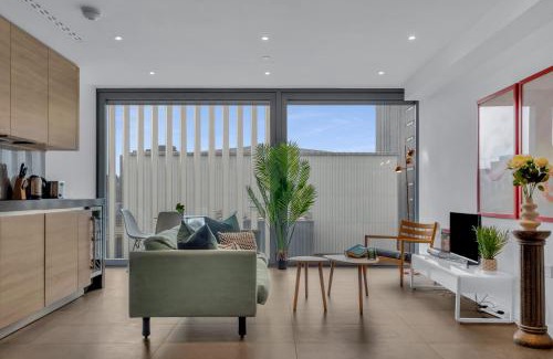 Angel Apartment | MySquare Two Bed Serviced Apt in Old Street