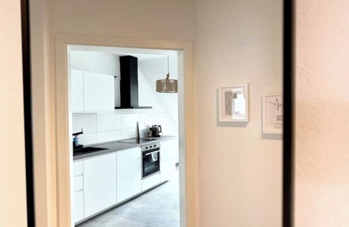 Heidelberg Apartment | *MyStay*: Central I Design | Prime I Kitchen