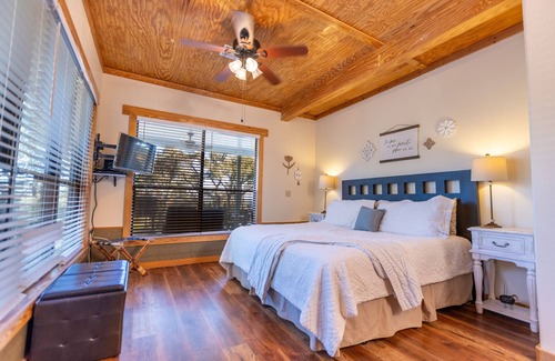 Wimberley House | Mystic Hill Suites