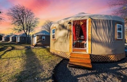 Woodway Apartment | Mystical Moroccan Yurt - Unit #5