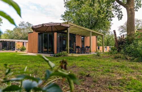 Ruinen House | n/a