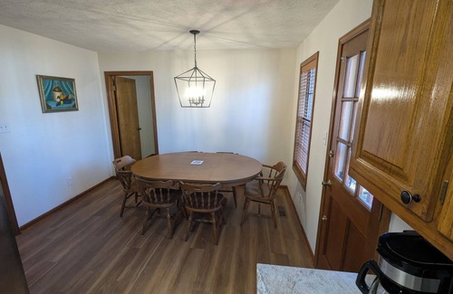 Jackson House | N. Jackson Getaway 3BR/2BA