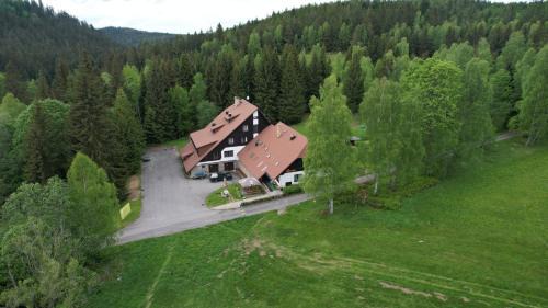 Nicov Ski Chalet | Na Losenici