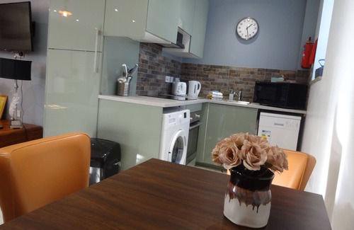 Wigton Apartment | Naaf Lodge, Bowness on Solway at the start of Hadrian's Wall and close to beach