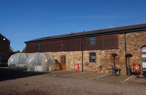 Wigton Apartment | Naaf Lodge, Bowness on Solway at the start of Hadrian's Wall and close to beach