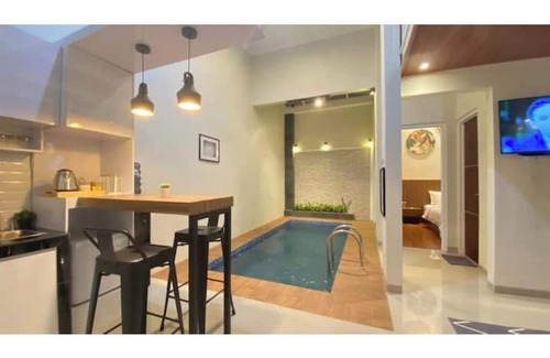 Dinoyo Villa | Nadika Homes Private Pool