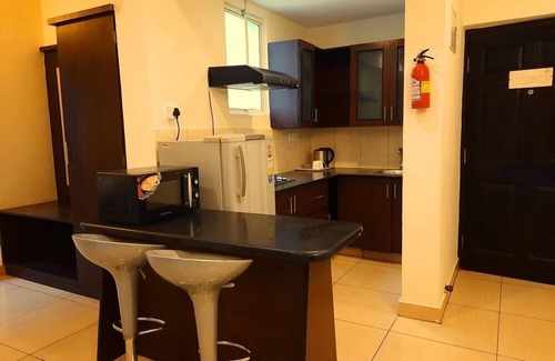 Kadubeesanahalli Hotel | Nagarjuna Suites