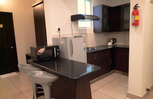 Kadubeesanahalli Hotel | Nagarjuna Suites