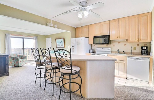 Nags Head Condo | Nags Head oceanfront end‑unit: balcony & sunrise views