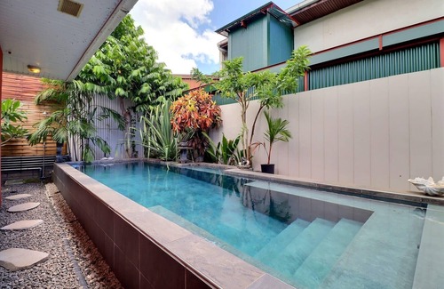Papeete House | Nāhina room - City Center - Swimming Pool