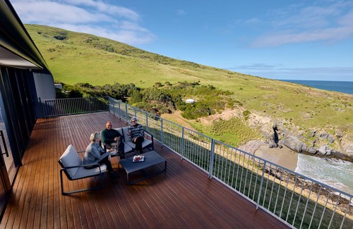 Deep Creek House | Naiko Retreat, secluded luxury retreat in Deep Creek with private beach.