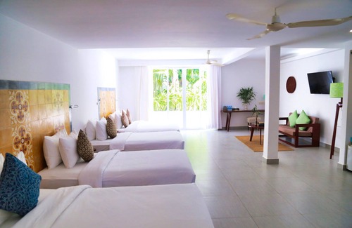 Mittakpheap Hotel | Naiya Sea Resort