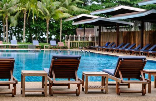 Ban Bo Han Resort | Naiyang Park Resort - SHA Extra Plus