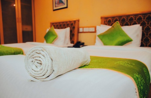 Perambur Purasavakam Hotel | Naksha Tree Hotels - Mogappair