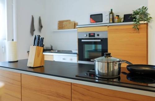 Mannheim Apartment | namastay! - Modern city apartment near Wasserturm