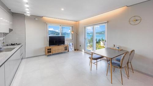 Namhae House | Namhae Andante Pension