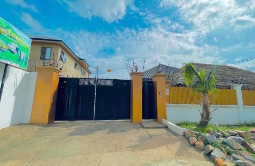 Adentan House | Nana's Holiday Let