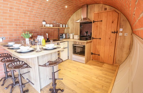 Llanfair Caereinion Cottage | NANT YR ESGAIR, character holiday cottage in Dinas Mawddwy
