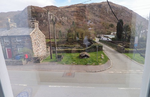 Beddgelert Cottage | NANTMEL, pet friendly, country holiday cottage in Beddgelert