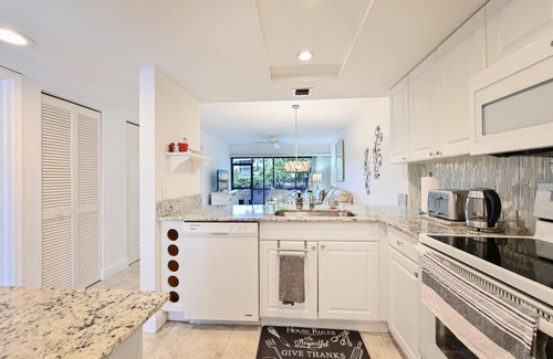 Park Shore Condo | Naples Vacation Rental Condo in Park Shore Resort