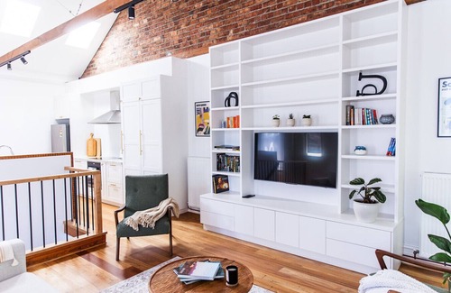 Fitzroy Apartment | Napoleon, 2 min to Gertrude St