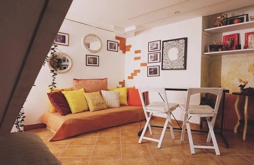 Pozzuoli Apartment | Napoleon vacation home to the historic center of the city and from the famous earth district.