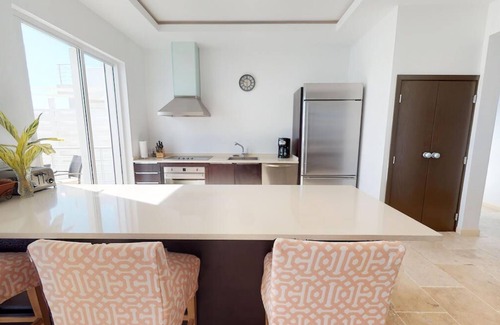 Oyster Pond Villa | 🌴Napoli - 2 Bedroom Luxury Villa Close to the Beach with Resort Amenities