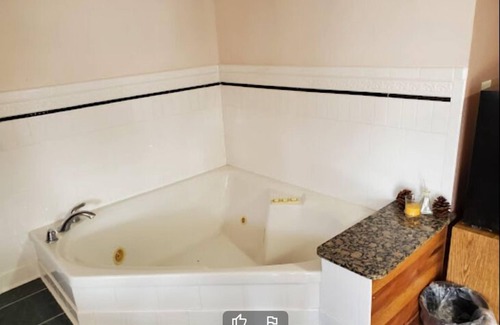 Rock Falls Hotel | Napp Inn Motel