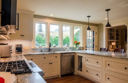 Narragansett House | Narragansett Pier Estate with Pool, sleeps 14