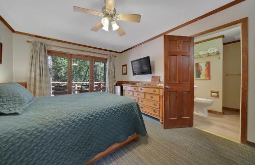 Fish Camp Hotel | Narrow Gauge Inn