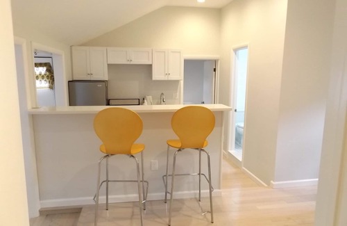 South Kingstown House | Narrow river, Narragansett beach nearby, Updated 2 bedroom cottage
