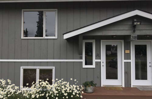Soldotna House | Narrow Road Townhouse
