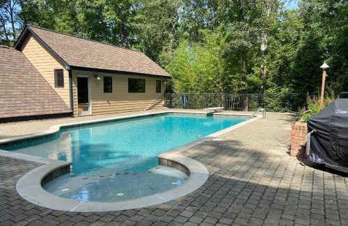 Pegram House | Nashville Area Family Getaway with Private Pool!