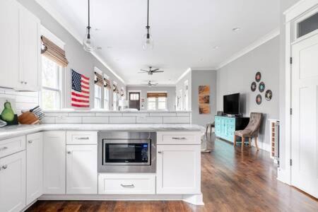 Eastwood House | Nashville Luxury Retreat for 10, Dogs Welcome