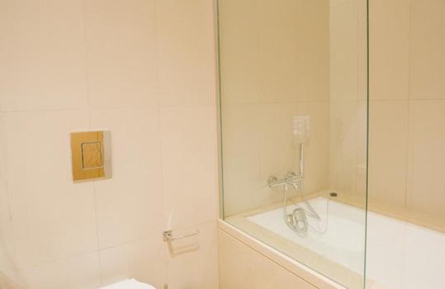 Abu Dhabi Apartment | Nasma Luxury Stays- Mayan 3, Yas Island, Abu Dhabi